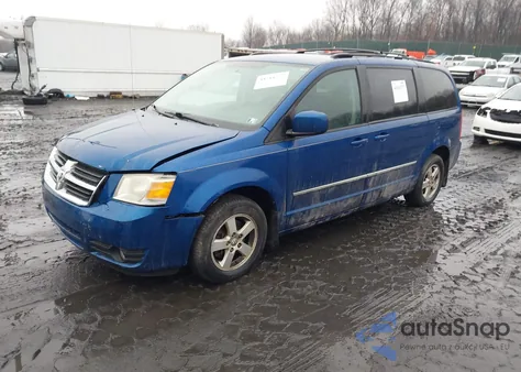 2010 Dodge Grand Caravan Sxt z USA, uszkodzony, nr VIN 2D4RN5D1XAR107334